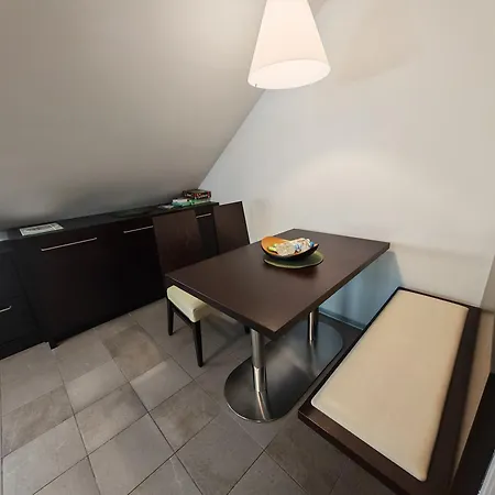 Apartment Klara 크라니스카고라